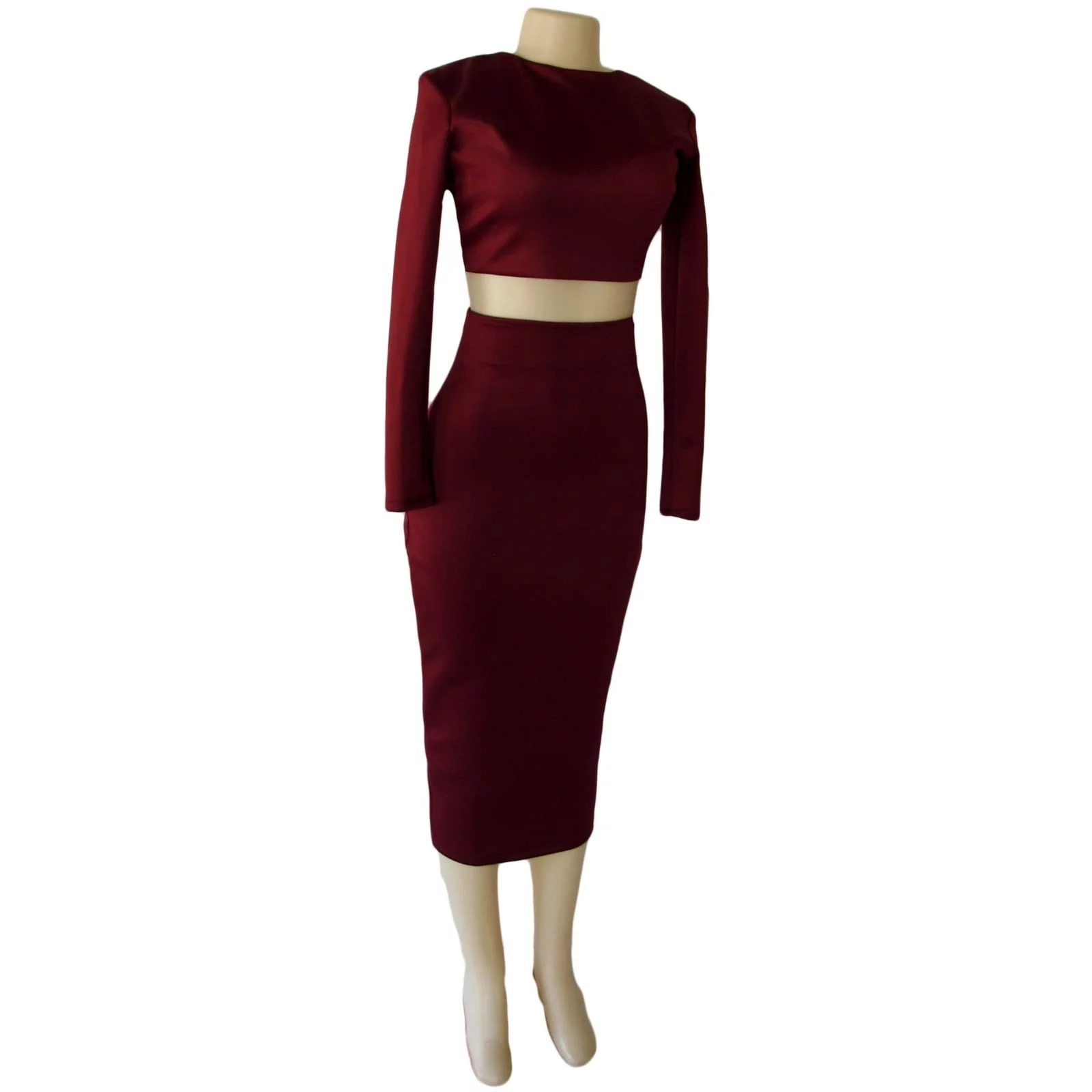 2 piece maroon tight fitting smart casual outfit 7 2 piece maroon tight fitting smart casual outfit. With a crop top, long sleeves and 3/4 length tight fitting skirt