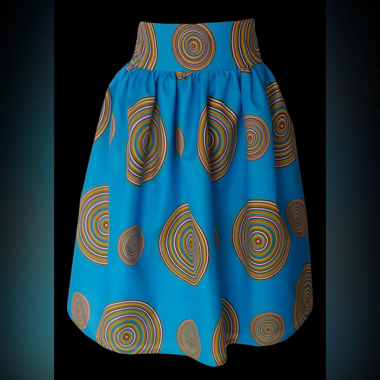 Matching venda traditional outfits for the family 5 venda traditional matching family items. Ladies high waisted skirt and girls matching skirt. With men's matching shirt.