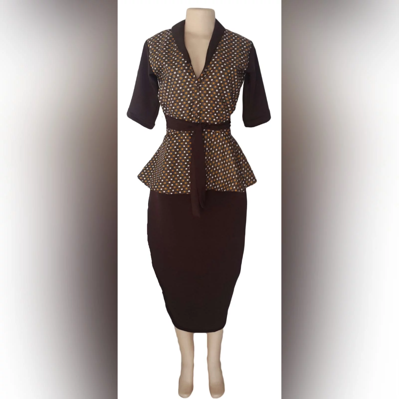 Xhosa traditional wear blouse and matching brown pencil skirt 4 a pencil skirt below the knee with a back slit. With a xhosa traditional blouse. Blouse with sleeves, collar and belt in brown matching the skirt.